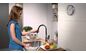 Смеситель для кухонной мойки с выдвижным изливом Hansgrohe Focus 31815000
